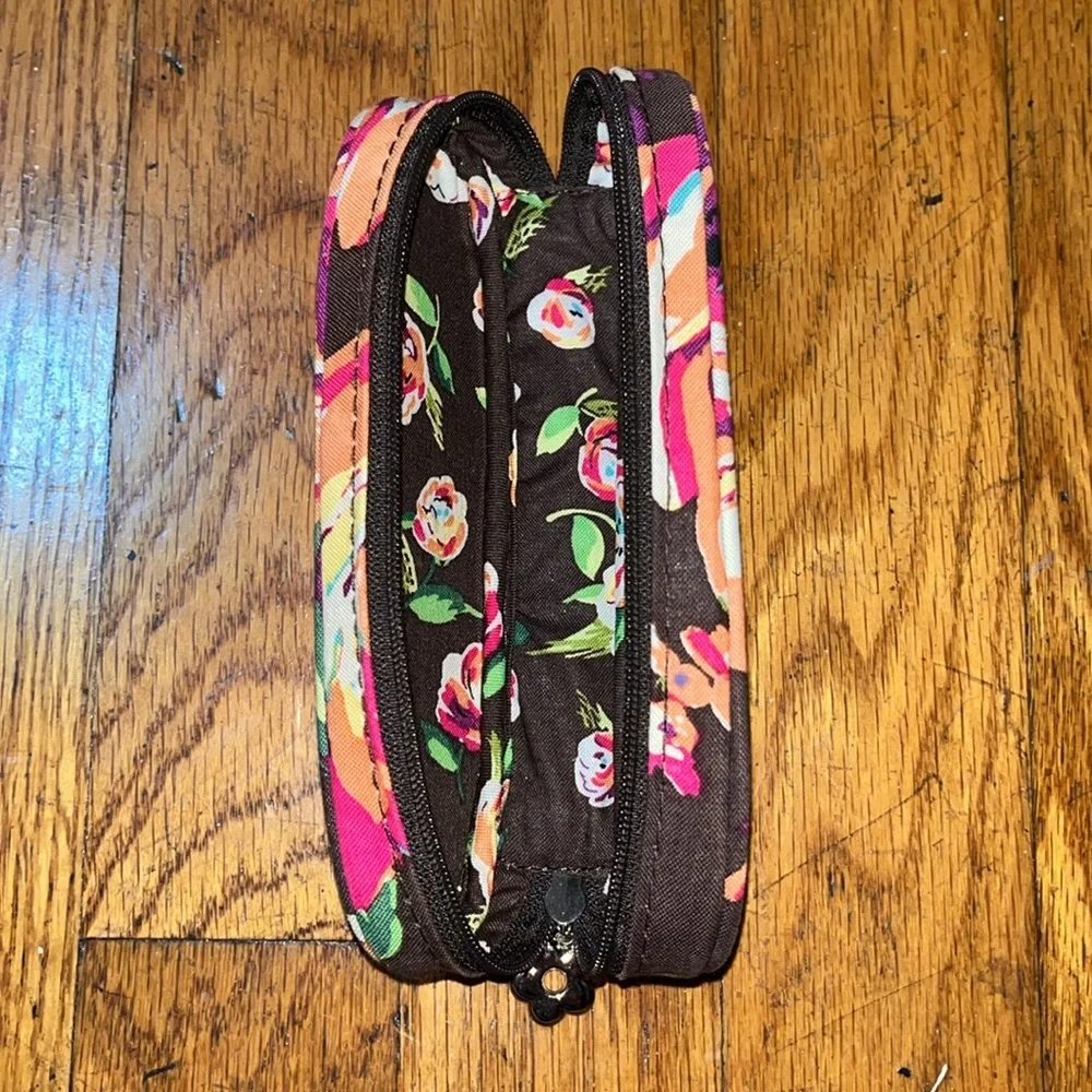 Vera Bradley Floral Patterned Zippered Reading Glasses Eyeglasses Case Accessory
